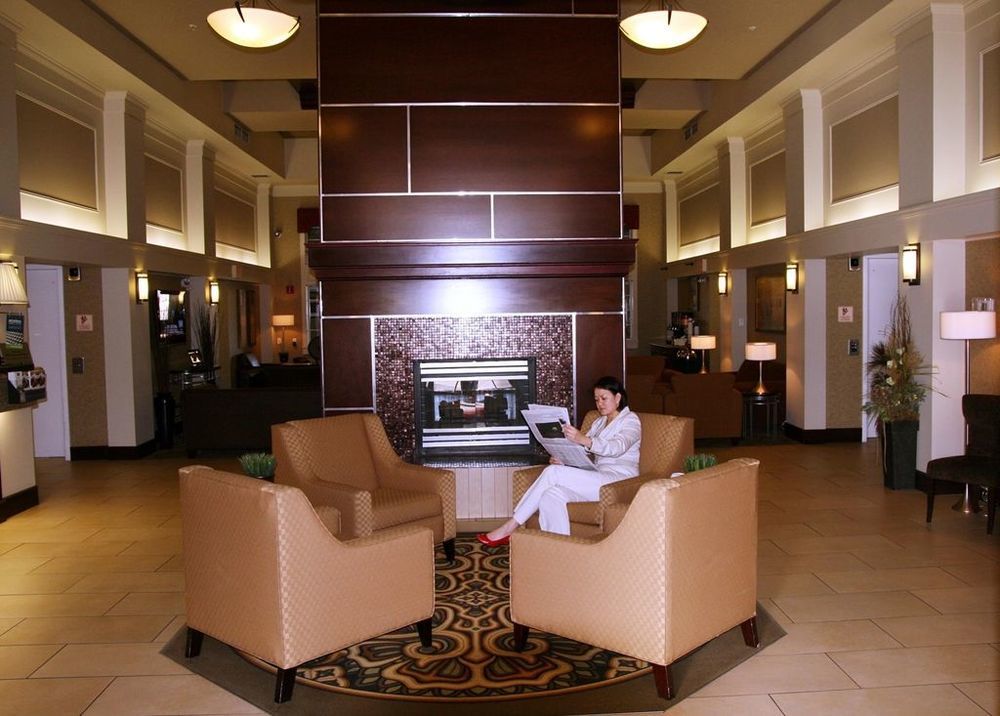 Hampton Inn & Suites By Hilton Calgary-Airport Inreriör bild